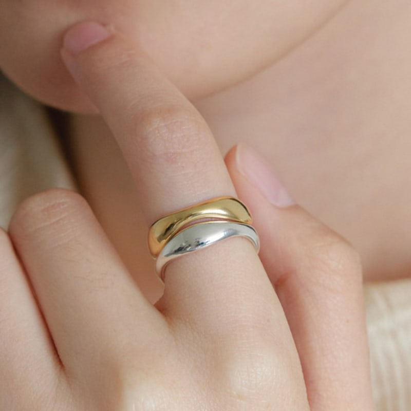 

byweekend Wave ring gold