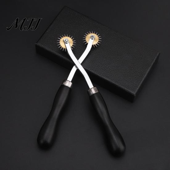 Faux Leather Marking Wheel Wooden Handle Sewing Tracing Wheel, 2/3mm Needle Point for Crafting Tool Craft Patterns, Projects, Professional Stitch