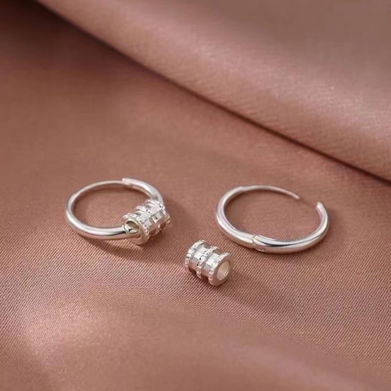 2023 Light Luxury Niche Design 925 Sterling Silver Luck Bead Stud Earrings for Women