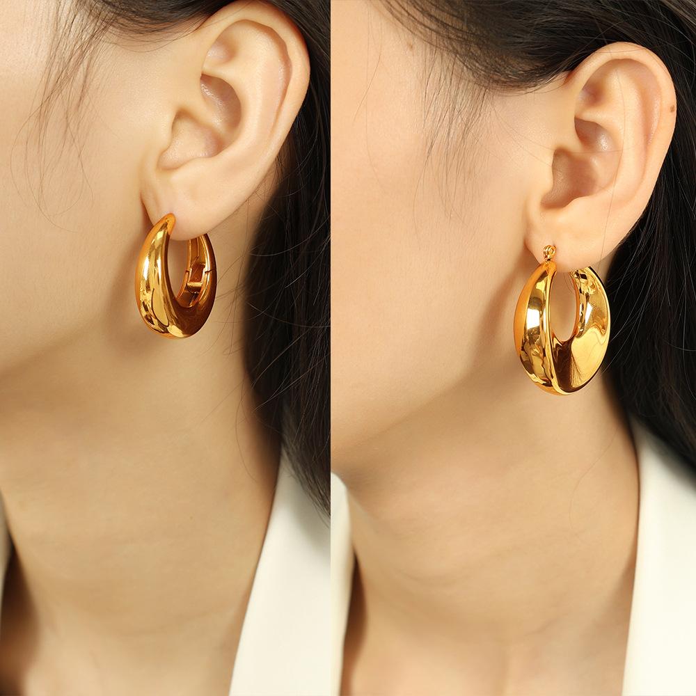 European and American Simple Design Versatile Earrings 18K Gold-plated Stainless Steel Geometric U-shaped Earrings Personalized Women