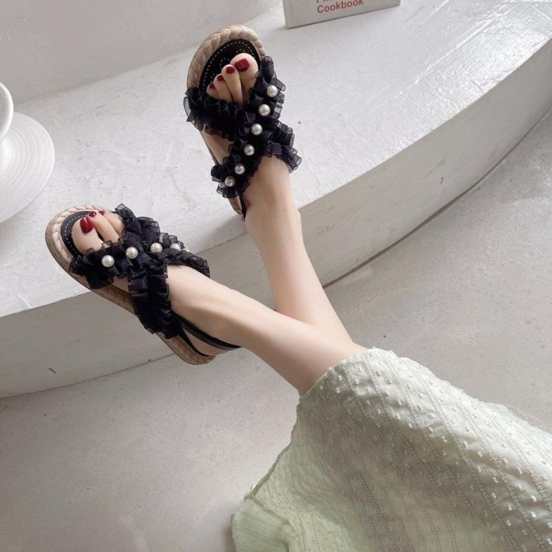 Roman Style Sandals for Women Summer 2025 No Heel Flat Rubber Ladies Shoes Footwear Beach Vintage New Breathable Fashion Daily H