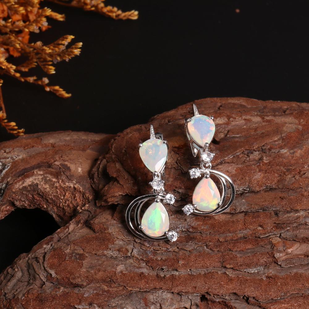 Ohrringe mit Verschluss im Sterne-Mond-Design, 925er Sterlingsilber mit 4 Karat natürlichem Opal, hochwertiger Schmuck für Frauen und Ehefrauen, schönes Geschenk