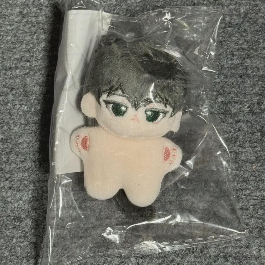 

PLAVE Пол Хамин Запечатан