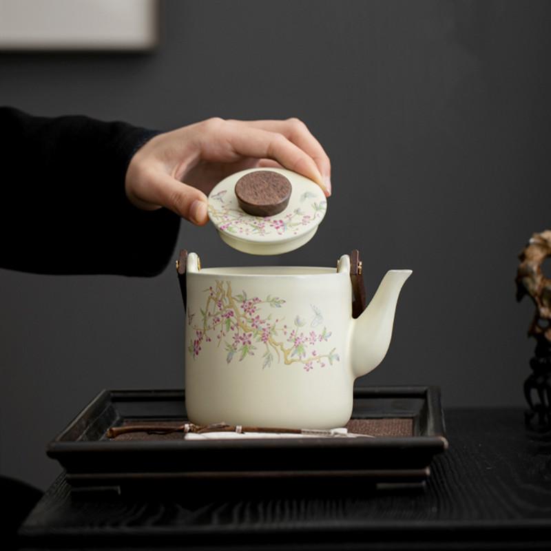 Chinese Traditional Ru Kiln Ceramic Teapots Handmade Flowers Pattern Tea Pot Beauty Tea Infuser Kettle Portable Tea Set Teaware