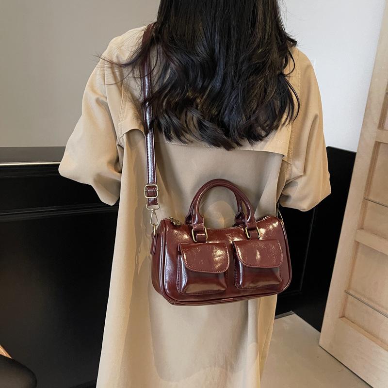 Bag Crossbody Women's Versatile Portable Small Bag 2025 New Winter Retro Simple Small Square Bag Fashion Shoulder Bag