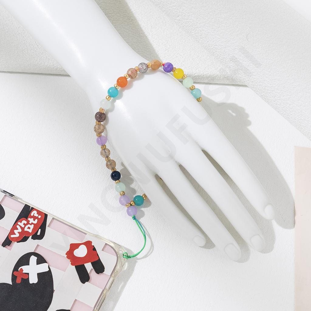Color beaded series mobile phone chain fashionable women's short mobile phone anti-lost hanging chain pendant is in stock.