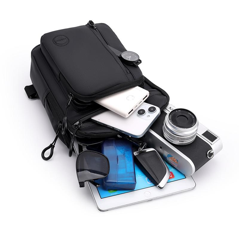 Men's Chest Bag Multifunctional Lightweight Large Capacity Commuting Nylon Outdoor Crossbody Bag