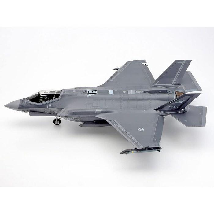 Tamiya 1/48 Masterpiece Series No.124 Lockheed Martin F-35A Lightning II Plastic Model 61124 - 326x222mm
