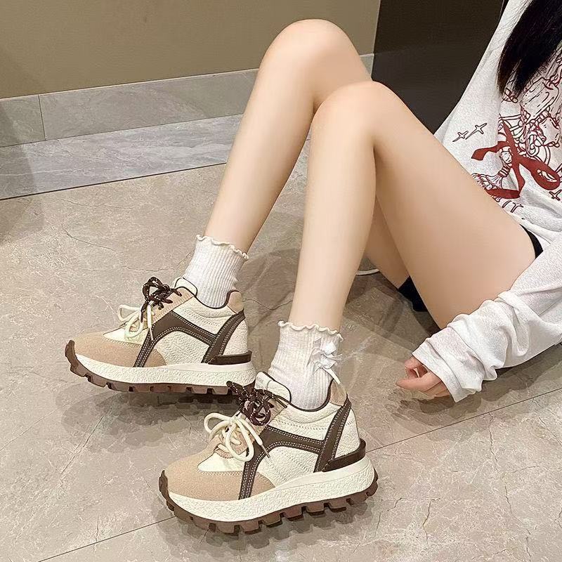 In autumn, the new platform-soled waffle Forrest Gump shoes niche casual and light sports shoes increase the height of CM
