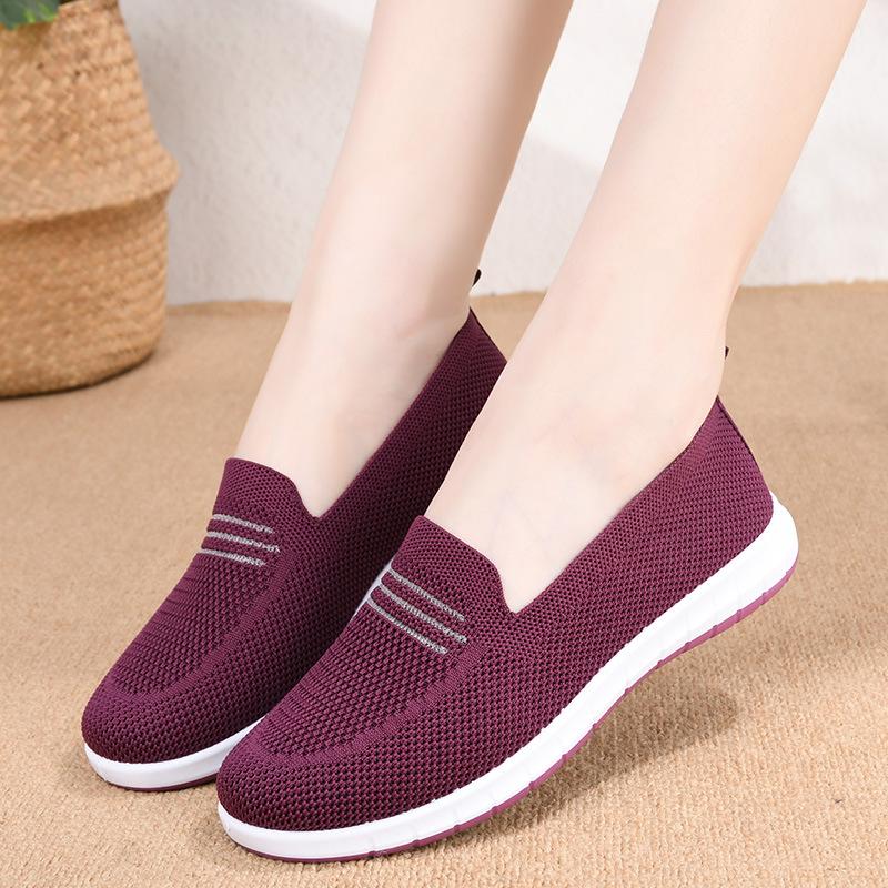 2026 Breathable Mesh Slip-On Flat Shoes for Middle-aged & Elderly - New Style Comfortable Old Beijing Cloth Mom Shoes