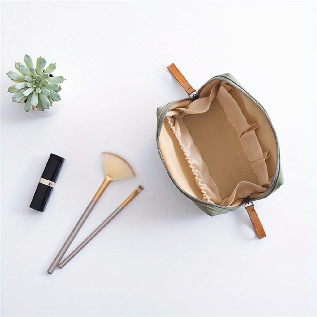 New Simple Solid Color Makeup Bag for Women,Multi Functional Divided Storage Bag,Travel Makeup Bag,Red Envelope,Colorful Polyester Handheld Makeup Bag