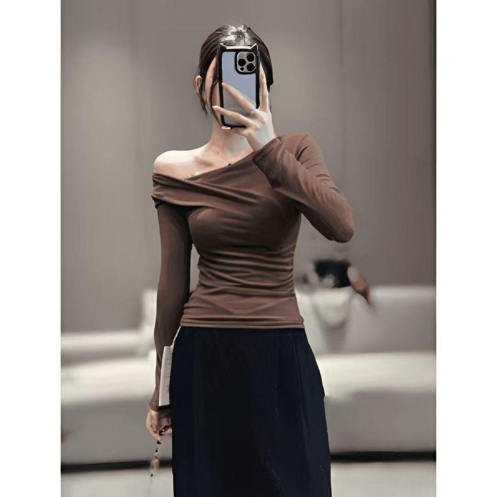 Asymmetrical Off-Shoulder Slim-Fit Long-Sleeve T-Shirt for Women - 2025 Autumn Elegant Pleated Design