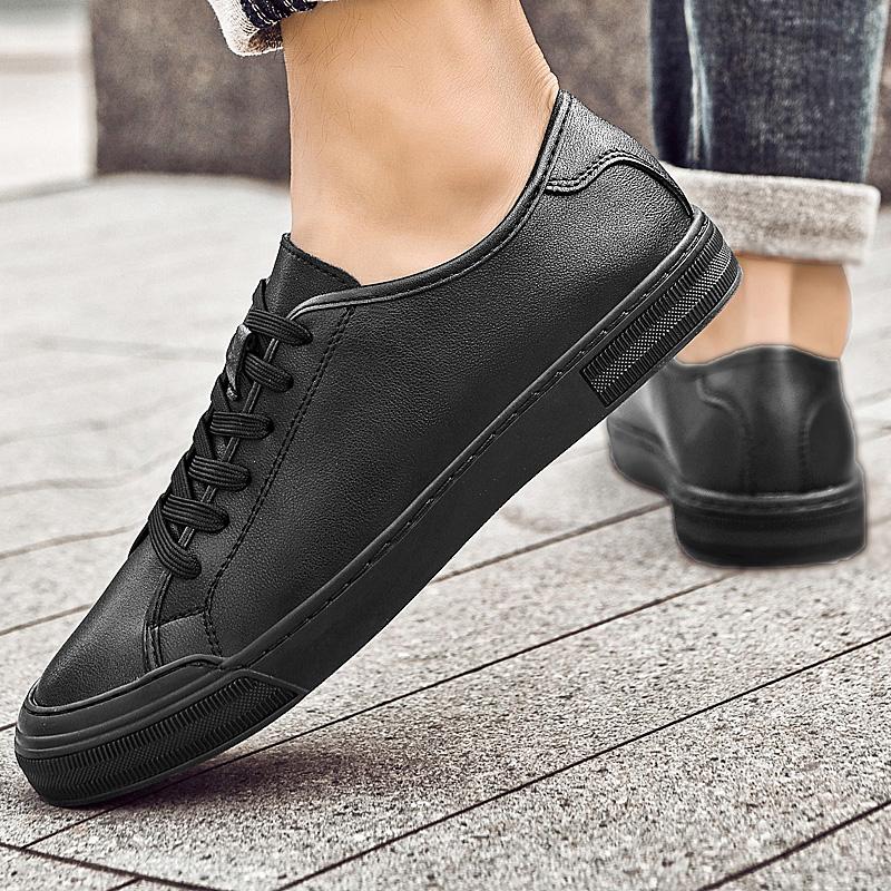 Fashion 2025 New Men Genuine Leather Vulcanized Shoes Brand Casual Leather Hollow Out Walking Shoes Italian Handmade Designer Sneakers