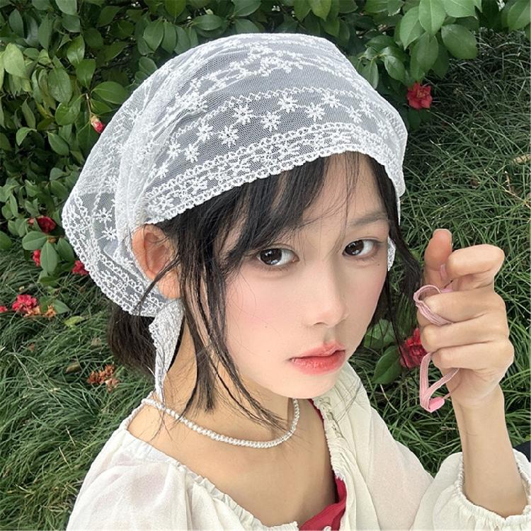 Soft and Comfortable Lace Hair Bandanas for Women Bohomian Flower Hair Scarf
