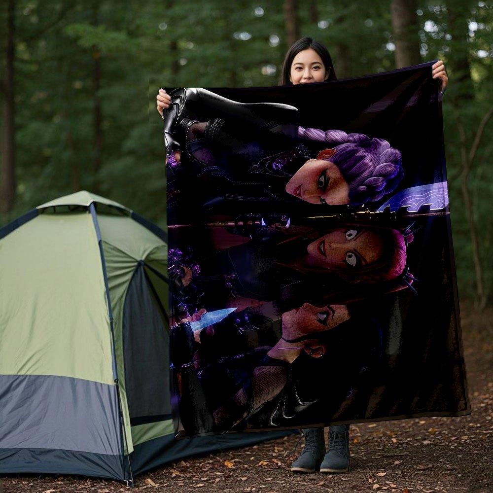 "Vivid Anime Characters: Purple, Pink, and Black Hairstyles"Blanket Lightweight Flannel Throw Blanket for Sofa, Bed, Travel, Camping, Living