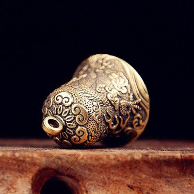 Vintage Messingglocke Geschnitztes Drachen-Totem Exquisite Handwerkskunst Sammlerstücke Hängender Schmuck Chinesisches Feng Shui Desktop-Dekoration