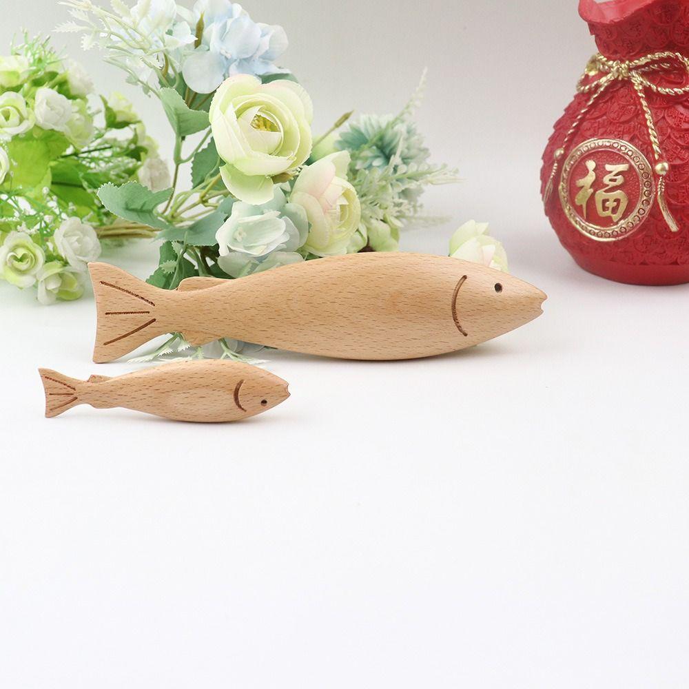 

Wood Carving Fake Fish Ornament DIY Craft Fish Playset Model Kids Favor Toy S