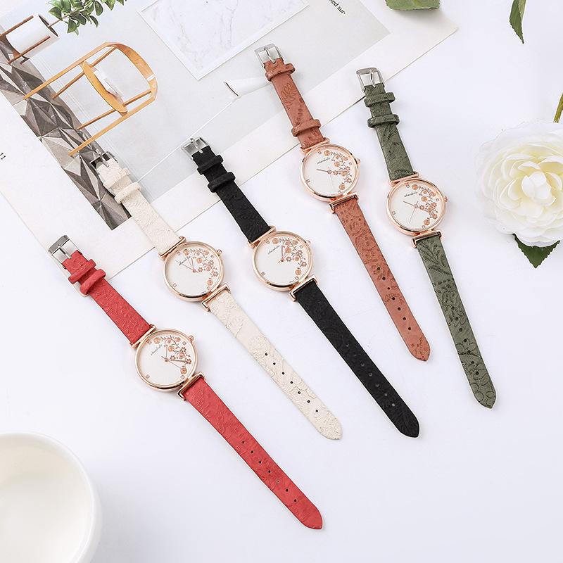 Fashion Trend Women'S Pattern Belt Quartz Watch, Wind Niche Student Watch Watch