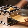 Ustensile pentru pregătirea pastelor – Mașini de bucătărie pentru fabricarea pastelor cu accesorii