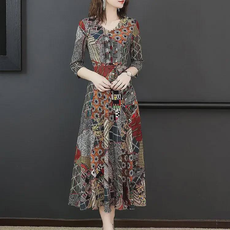 "034 Women's Long-Sleeved Loose Dress, Autumn Korean Style, Fashionable Belly-Covering Design"