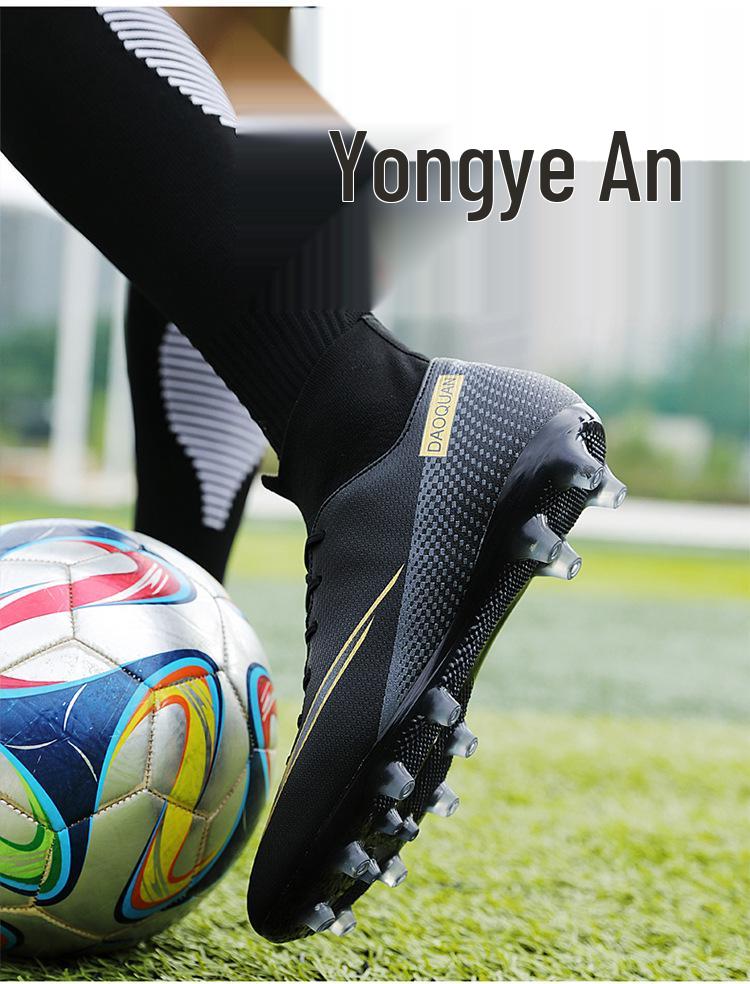 Xiyin High-Top Breathable Football Futsal Shoes with Long/Multi Studs