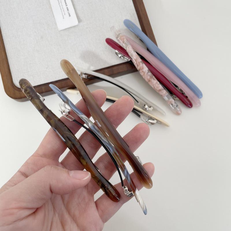 Korean Acetate One-Word Hair Clip: Elegant, Versatile Spring Hairpin for Women, 2025