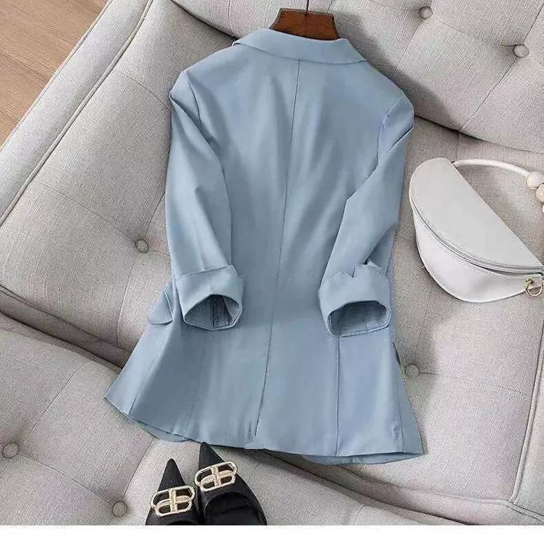 Dámská jarní a podzimní tenká část prodyšného lehkého vyklápěcího límečku tlačítko odstavec odstavec Temperamentní tenká tenká bunda