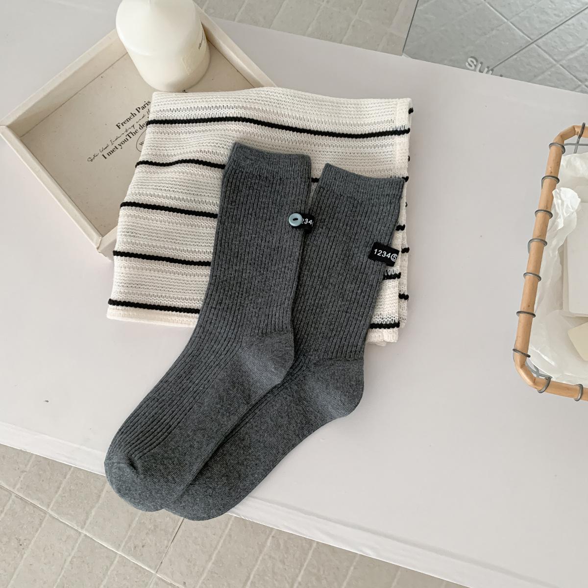 Early Autumn Socks Casual Stacking Socks Thin Combed Cotton High Value Medium Tube Vertical Striped Button Socks Women one size fits all [combed cotton boneless socks]