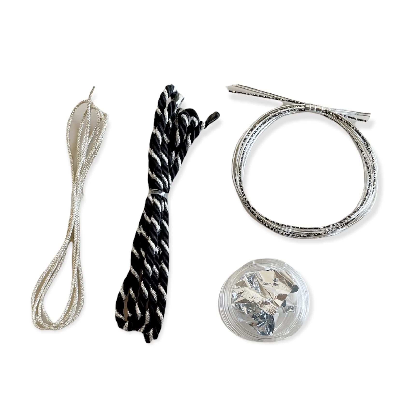 

Japanese-style hair ornament, black and silver, braided cord, silver foil, mizuhiki (decorative cord), suitable for Coming-of-Age ceremonies,