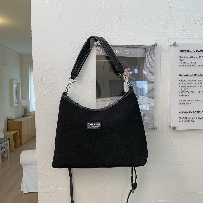 Retro bag women's large-capacity new autumn and winter casual messenger bag single shoulder underarm commuter bucket bag