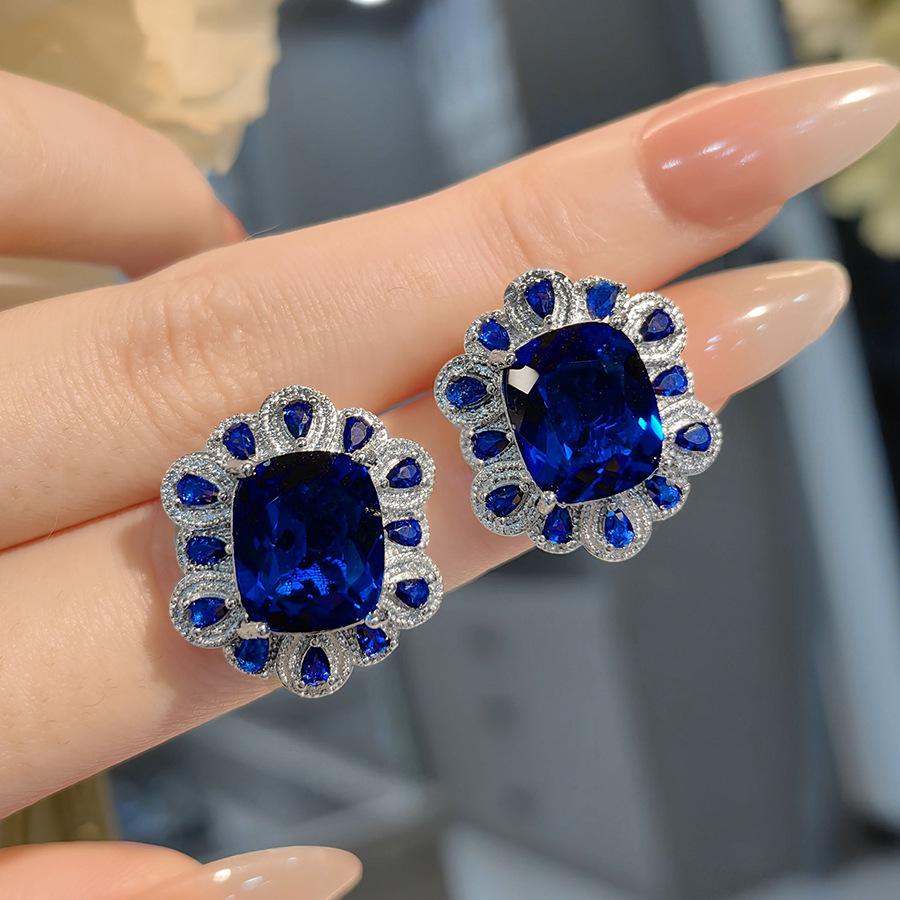 Simulation Royal Blue Treasure Pendant Necklace Pigeon Blood Red Earrings Set Emerald Female Stud Earrings Zircon Ring