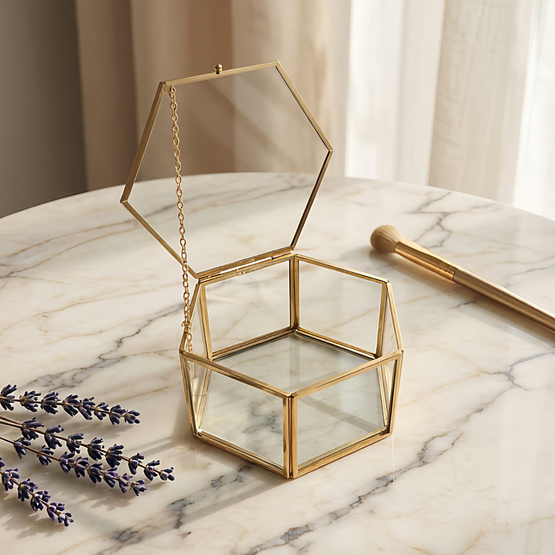 European Modern Cosmetic & Jewelry Transparent Storage Box 15x15x7.5CM бронзовый