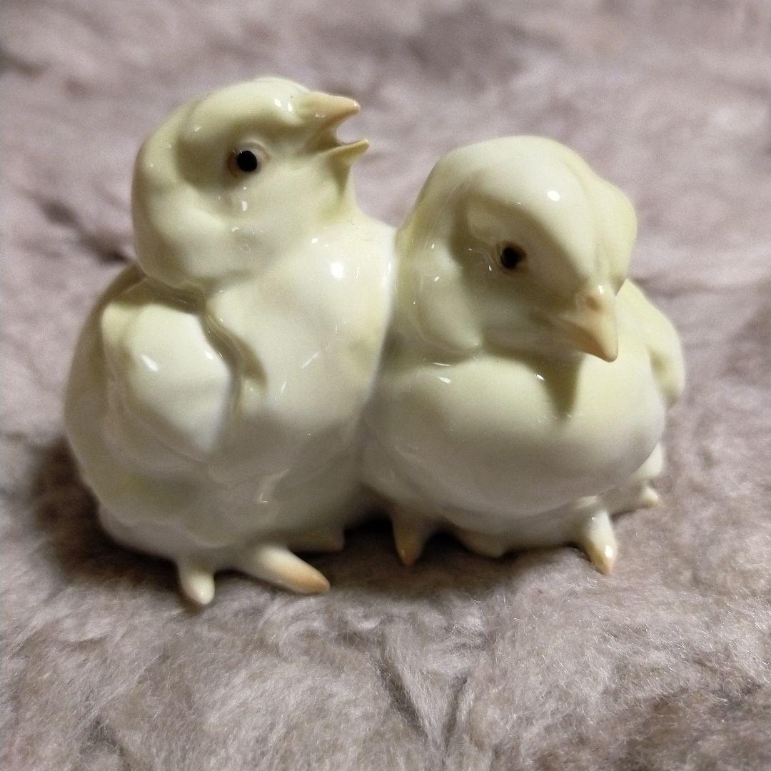 

[USED] Hutschenreuther Vintage Ceramic Two-Chick Figurine