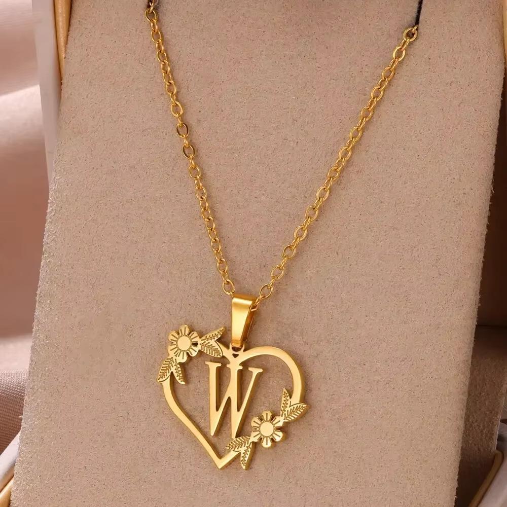 New English Alphabet Heart Pendant Gold Flower Premium Titanium Steel Gold Plated Necklace Clavicle Chain Fresh Woman