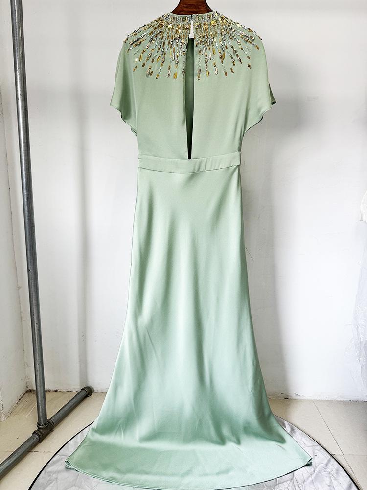 European & American Light Luxury Evening Gown 2026: Backless Shiny Satin Dress with Heavy Beading & Rhinestones