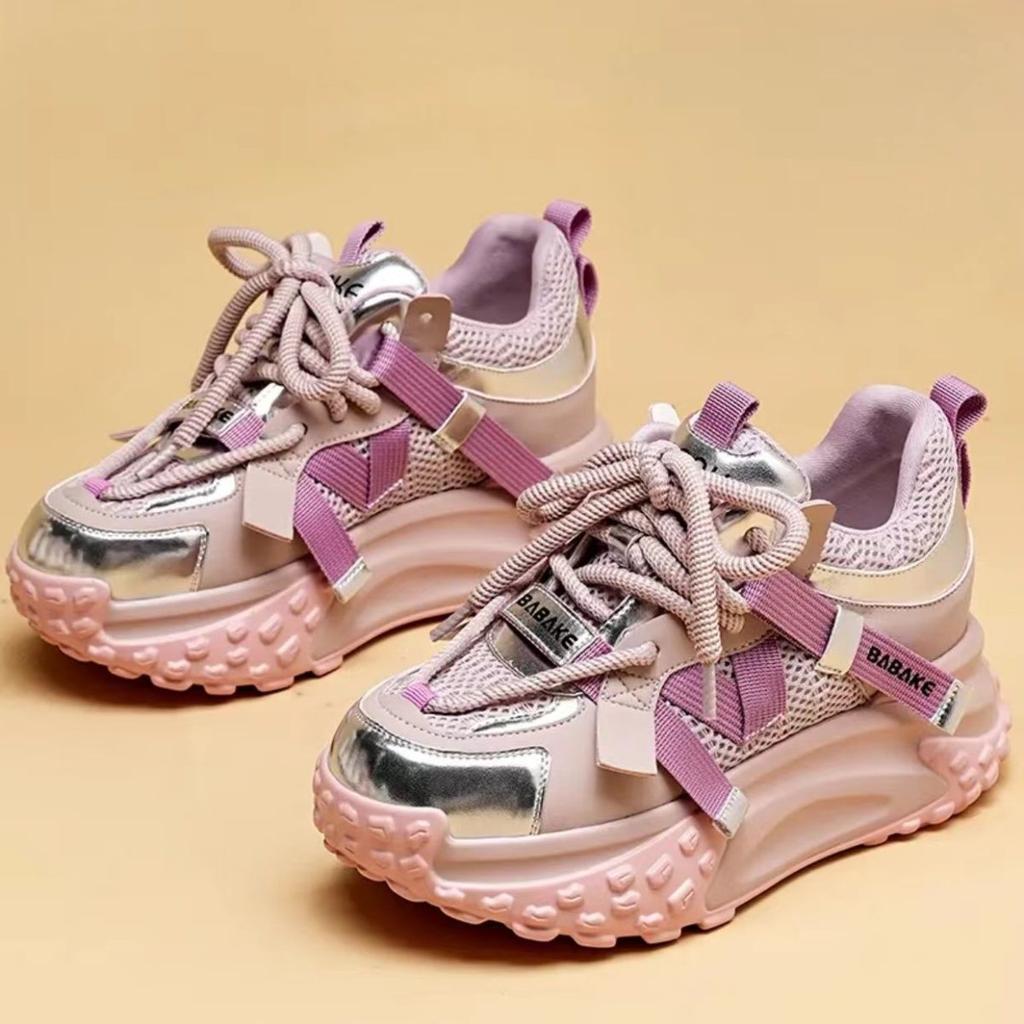 Leather Platform Sneakers Women's 2025 Spring New Popular Muffin Sole Casual Shoes Small Height Increase Dad Shoes