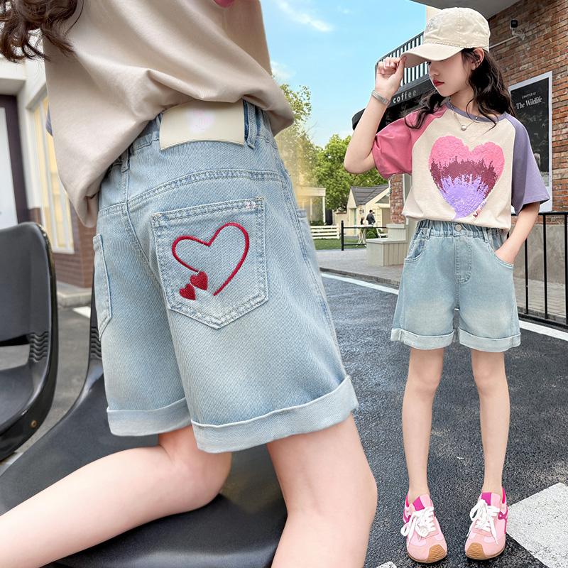 Girls Summer Thin Denim Shorts Medium and Large Children s Love Quarter Pants Soft Denim Casual Pants and Shorts Suitable 120