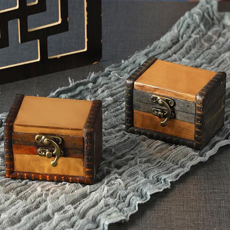 1pc Medieval Retro Jewelry Storage Box Wooden Treasure Jewelry Container Trinket Decor Box Props Pirate Jewelry Display Case