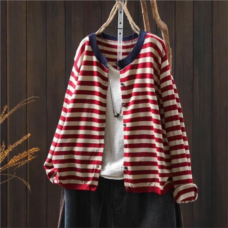 Johnature Women Vintage Striped Sweaters O-Neck Long Sleeve Knitted Soft Autumn Button Casual Female Sweaters