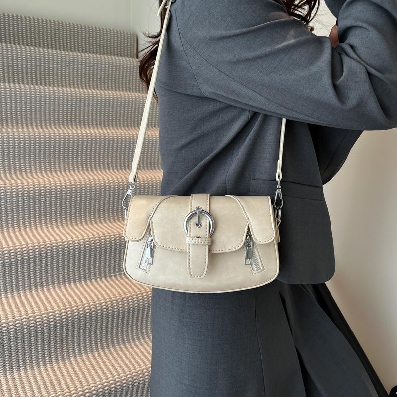 Trendy versatile underarm bag women's 2025 spring new Korean version fashion high-end small square bag commuter shoulder women's bag