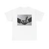Herren- und Damen-T-Shirts Krieg ist ein Betrug Grafik