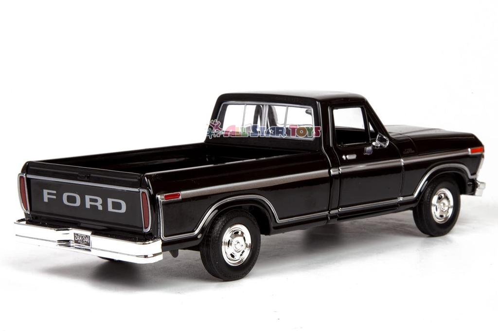 Motormax American Car Ford Diecast 1/24 Scale F-150 1979 Pickup Truck (Black) 79346