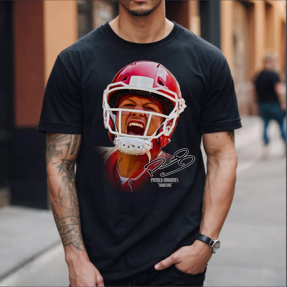 Patrick Mahomes Showtime TShirt Champ 3 Rings Greatest Of All Time GOAT Tee Unisex T-Shirt S
