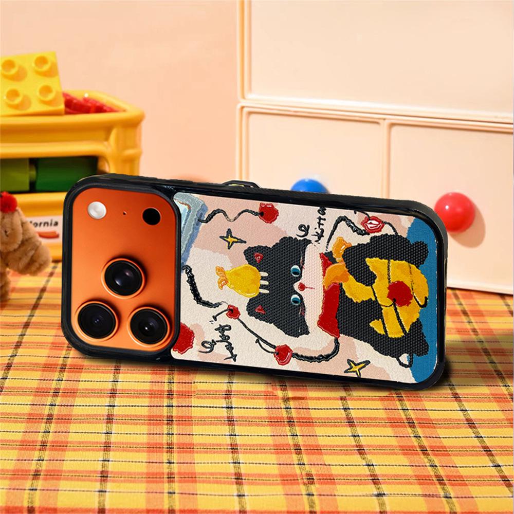 Cartoon Gold Embossed Cat iPhone 14/13/Pro Max Case Anti-Fall