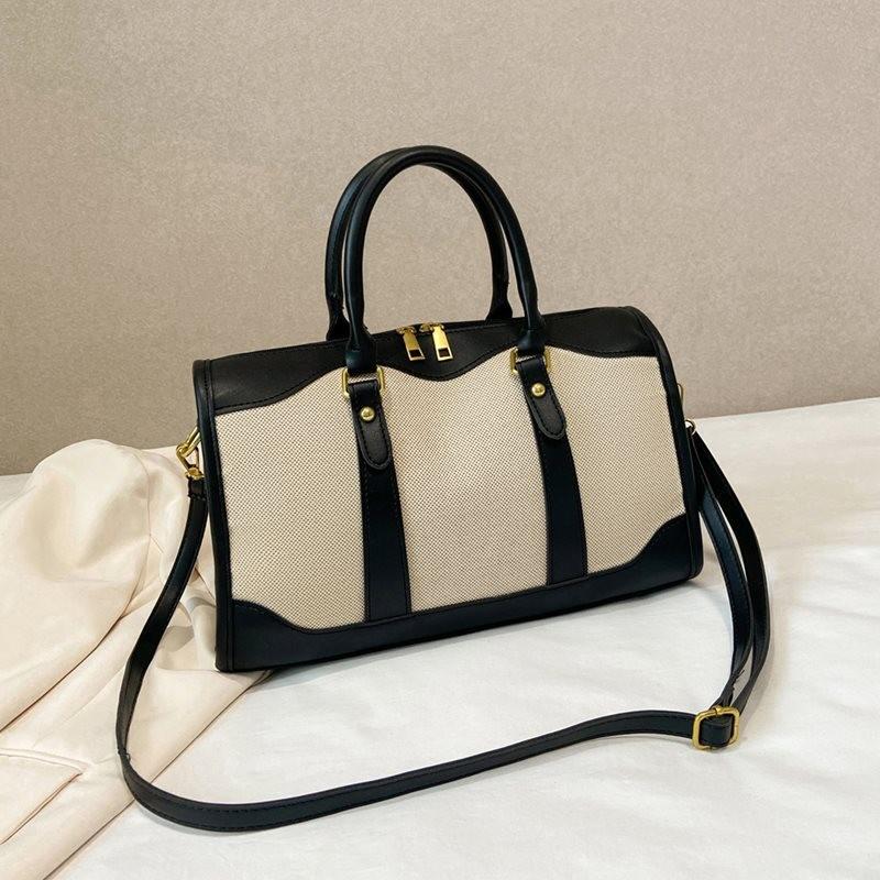 High Capacity Fashionable Tote Bag For Women Stylish Summer Travel Handbag