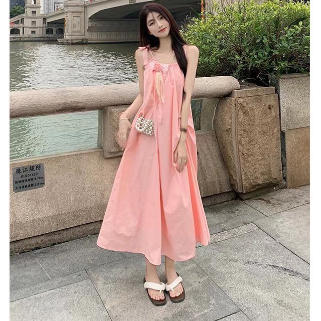 2026 Women's High-End French Sling Summer Dress: Elegant Petite Fairy Beach Vacation Long Dress