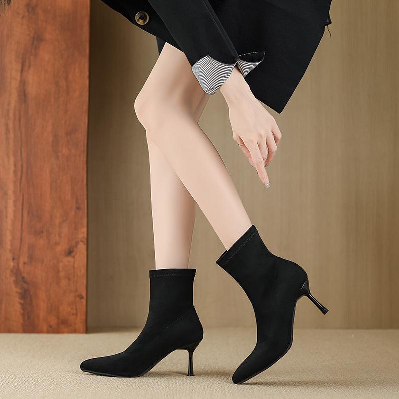 2025 autumn and winter Korean version fashion temperament pointed head high heel elastic thin boots suede commuting elegant thin heel short boots wo