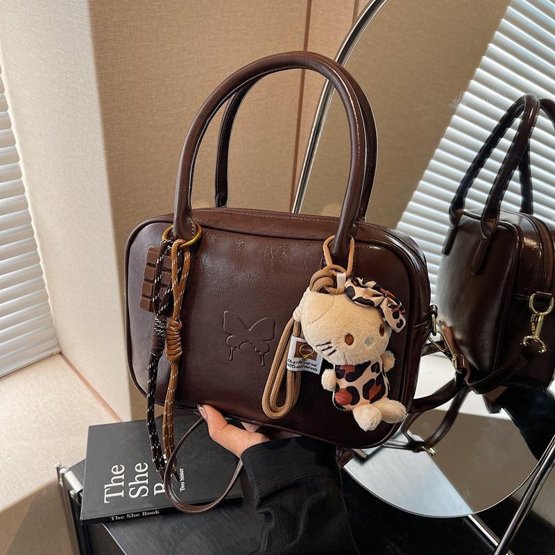 Retro fashion handbag bag women's new large-capacity shoulder pillow bag commuter messenger bag