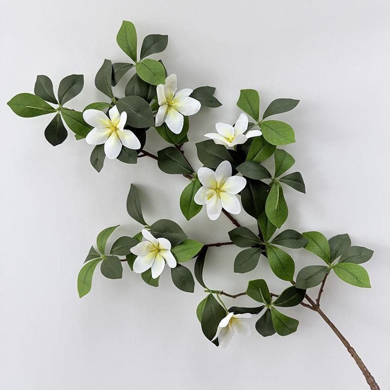 

Artificial Gardenia Greenery For Party Decor And Professional Photoshoots White