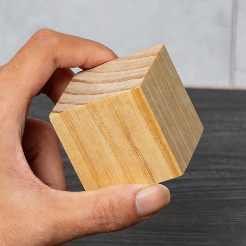 100Pcs Unfinished Natural Wood Squares Paintable Wooden Cubes For Painting Carving Home Decorations Handmade Presents